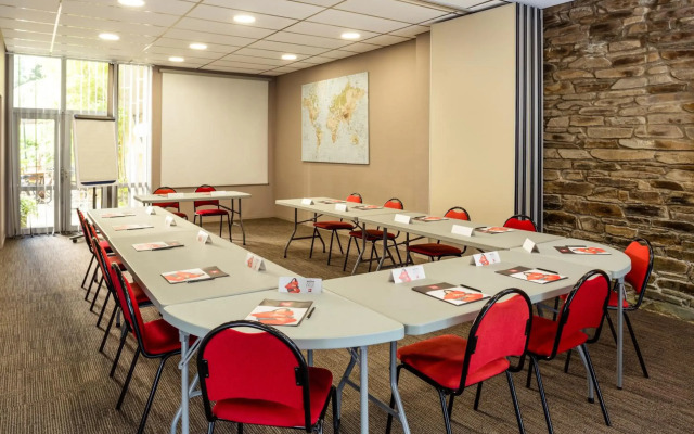 ibis Lannion Cote de Granit Rose