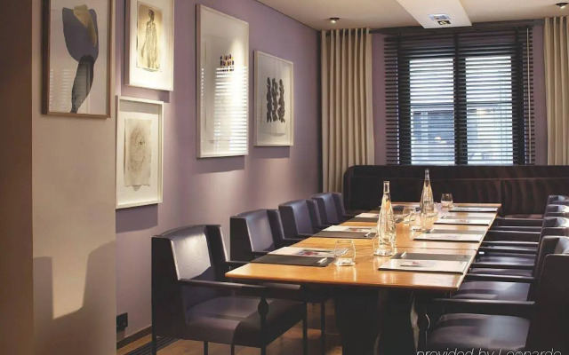 Le Metropolitan Paris Tour Eiffel, a Tribute Portfolio Hotel