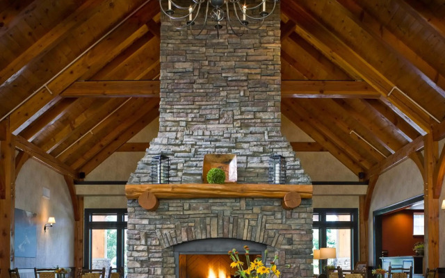 Green Mountain Suites Hotel