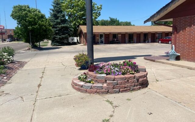 Blue Spruce Motel