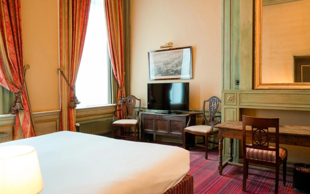 Martin's Relais