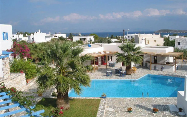Drios Paros Luxury Hotel
