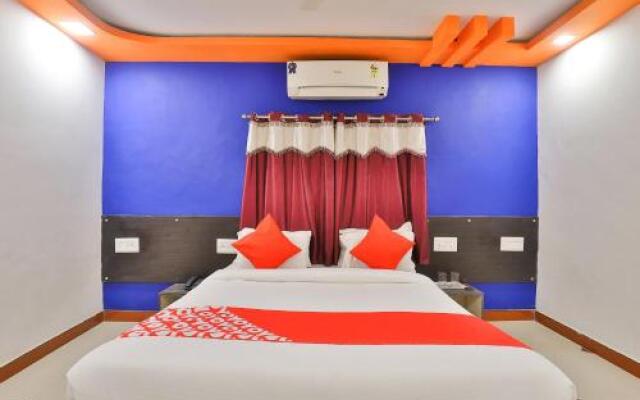 Oyo 24921 Hotel Shree
