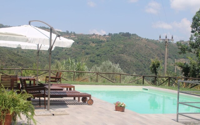 Adorable Holiday Home in Santa Lucia with Swimming Pool