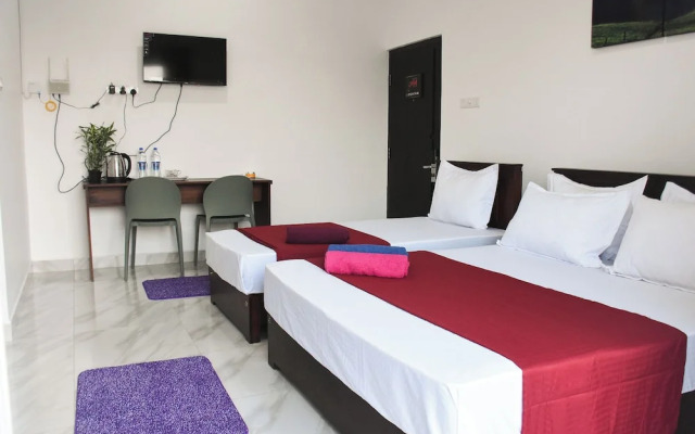 The Regent Grand Hotel - Galle Face