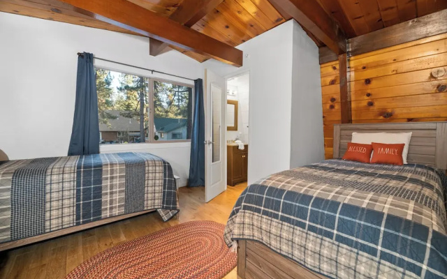 The Cozy Bear Cabin