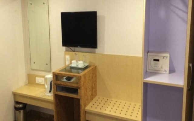 Hotel Nimantran Residency
