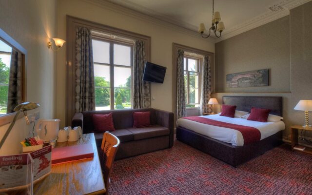 The Elms Hotel