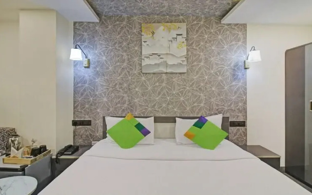 Carlton Hotel