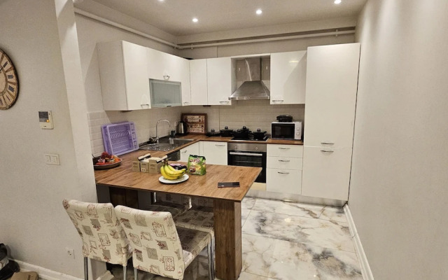 Perfect Residence Taksim with pool