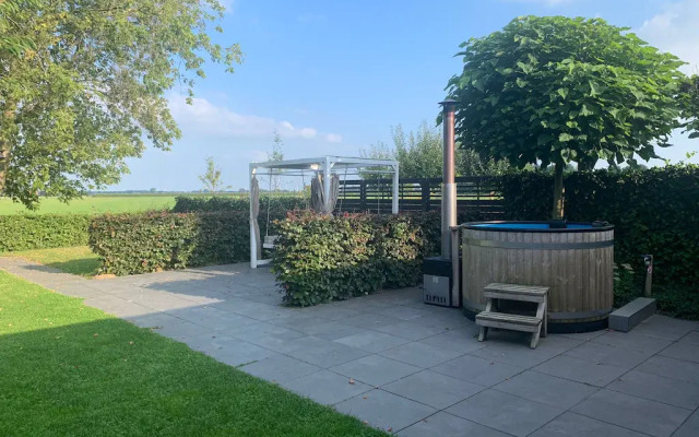 Tranquil Group Retreat in Nature