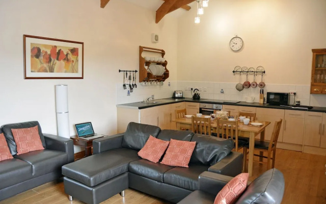 A spacious barn conversion with charming features near Looe