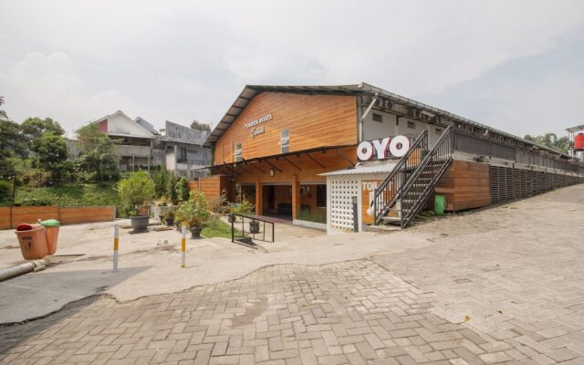 Bwalk Hotel by OYO Rooms