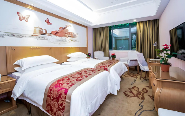 Vienna Hotel (Wuhan Lingjiaohu Wanda Metro Station) – Guest Rooms – Wuhan