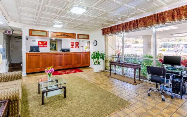 Econo Lodge