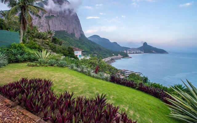 Le Grand Rio - Joatinga beach