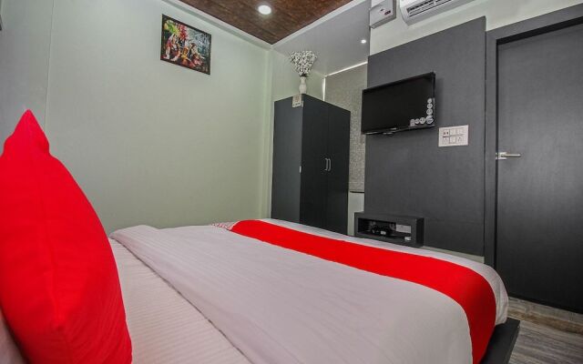 OYO 15783 Hotel Shree Kanji Palace