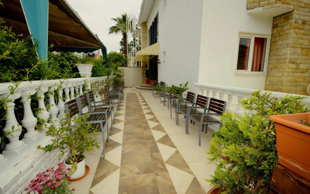 Sincerity Apart Hotel