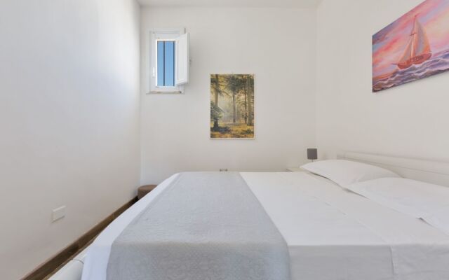 3358 Terrazza Belvedere by Barbarhouse