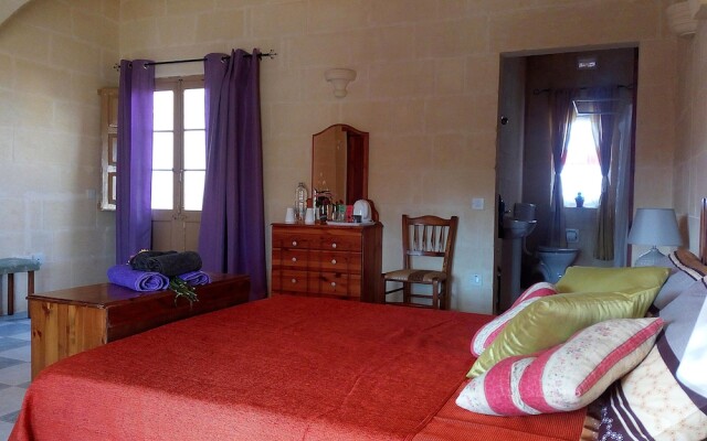 Narcisa Farmhouse B&B