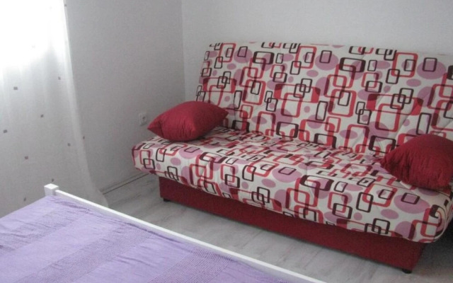 Xena - Comfort and Spacious - A3 Purple