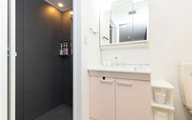 Cross Bridge Ikebukuro