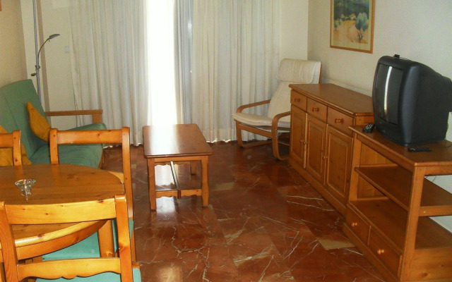 Vidalbir Apartahotel