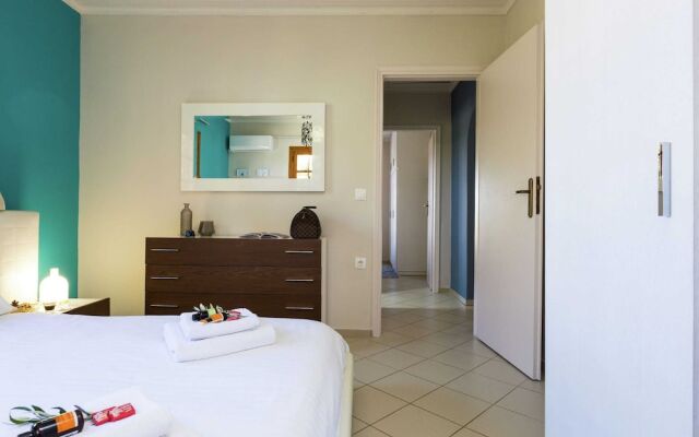 2 Villas Complex, Private Pool, Ideal for Groups!