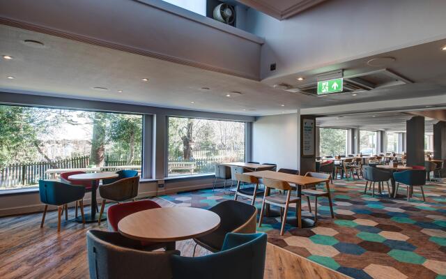 Holiday Inn Express Edinburgh City West by IHG