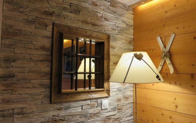 Pensée Des Alpes 2 Etoiles Ski and Spa