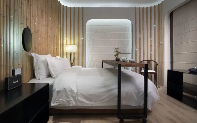 Solitude Art Inn