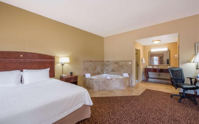 Hampton Inn & Suites Oklahoma City - South