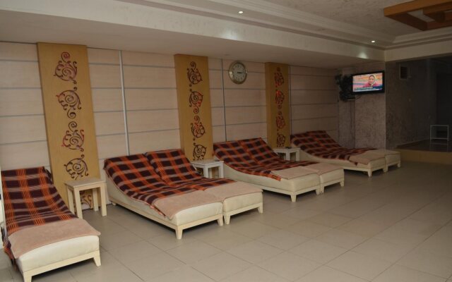 Bulvar Hotel