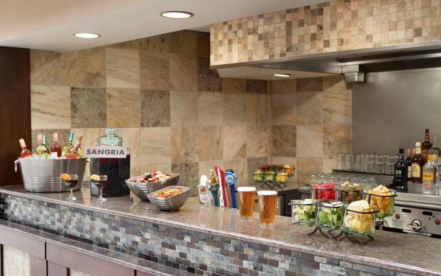 Embassy Suites Hotel Des Moines Downtown