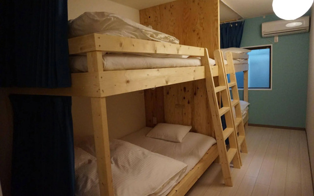 UNI Hostel