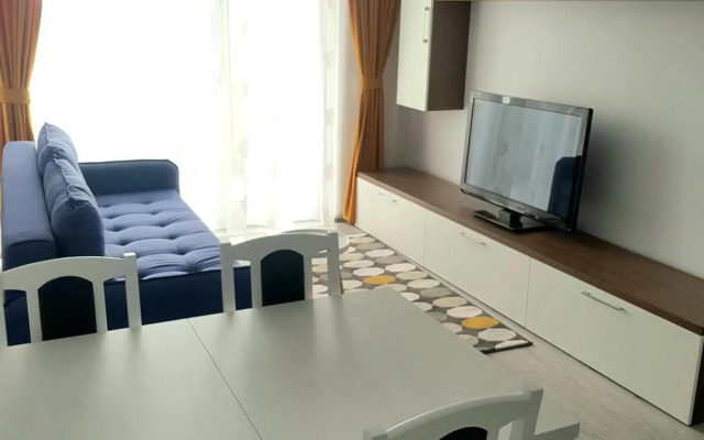 HappyHome Central Deluxe Apartments