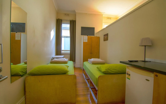 Cambridge Lodge - Hostel