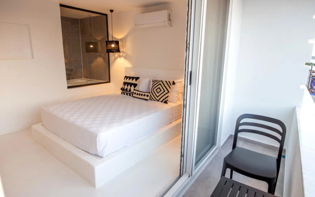Camlik 87 Hotel Ayvalik