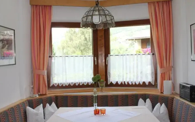 Ferienwohnung Neururer Andrea