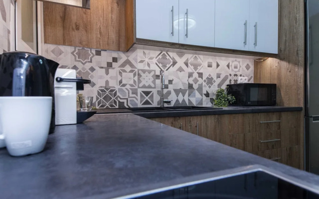 Boutique Stylish 1 Bd Apt in Patisia