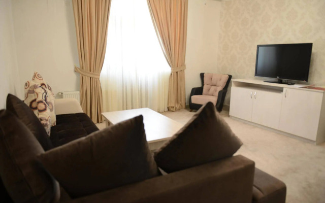 Qebele Yeddı Gozel Hotel