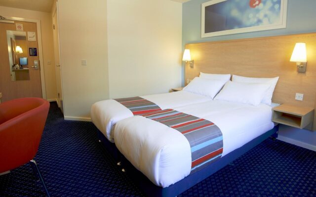Travelodge Peterborough Eye Green