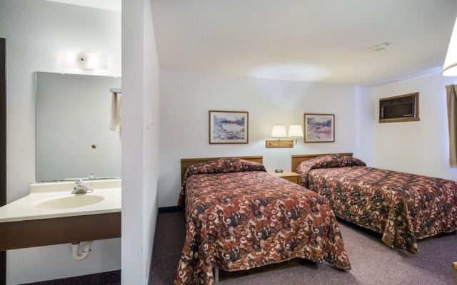 Beaver Creek Inn and Suites