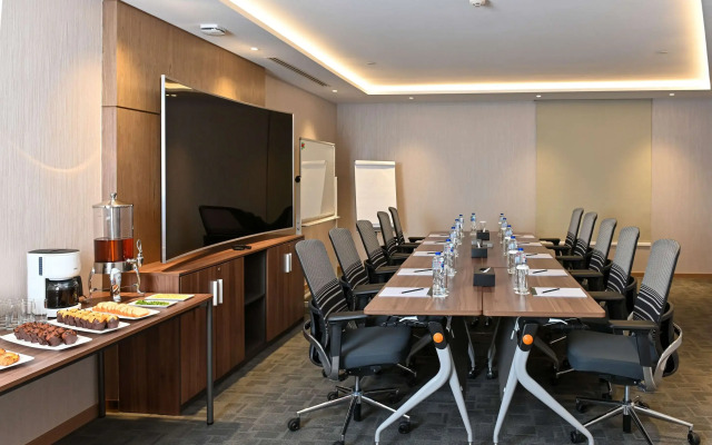 Clarion Hotel Jeddah Airport