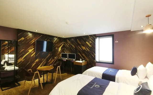 Busan Yeonsandong Ellui