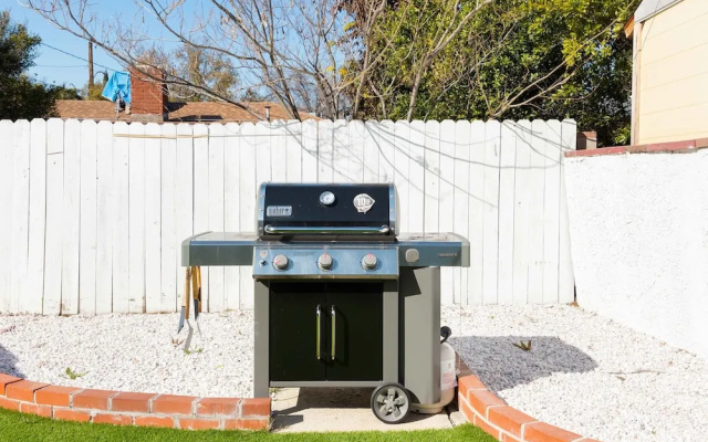 Martha by Avantstay Brand New LA Valley Home