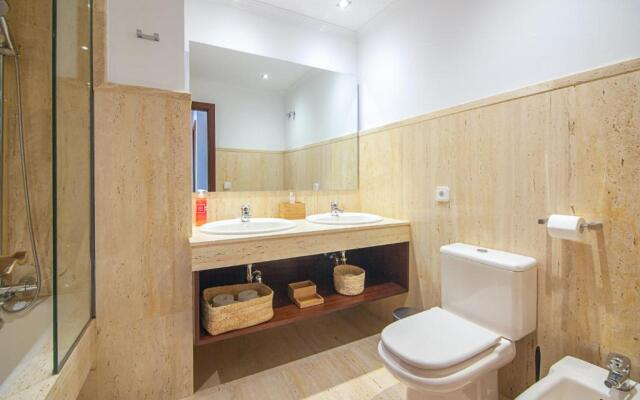 Rooms & Suites Terrace 4D