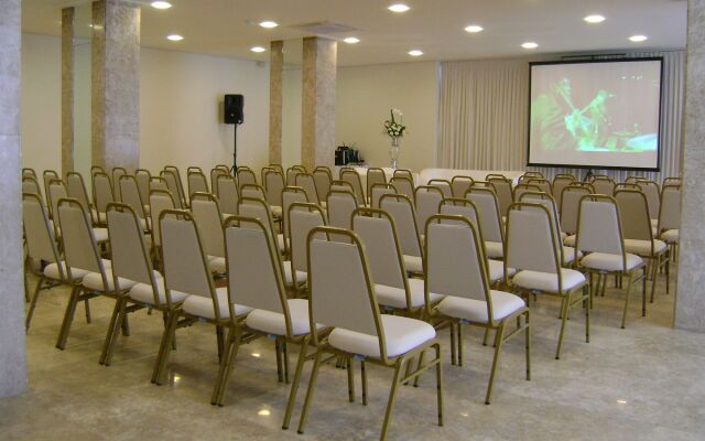 Plaza Blumenau Hotel