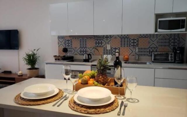 Luxury 5th Avenue Menesse 32