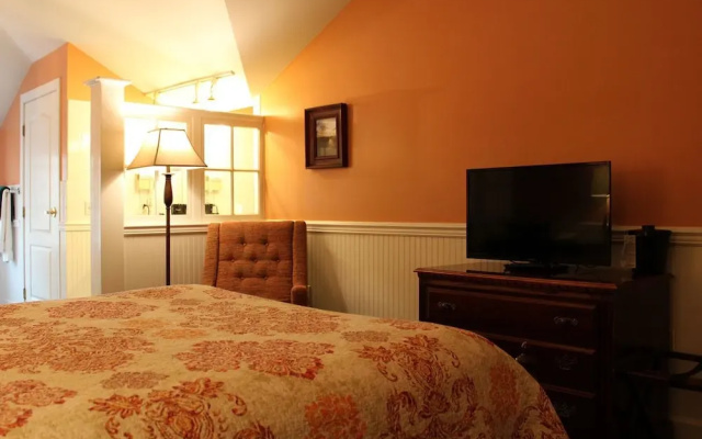 County Clare Irish Hotel & Pub